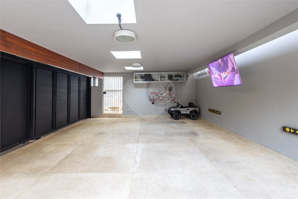 Casa à venda com 4 suítes em Jardim Guedala, São Paulo, SP