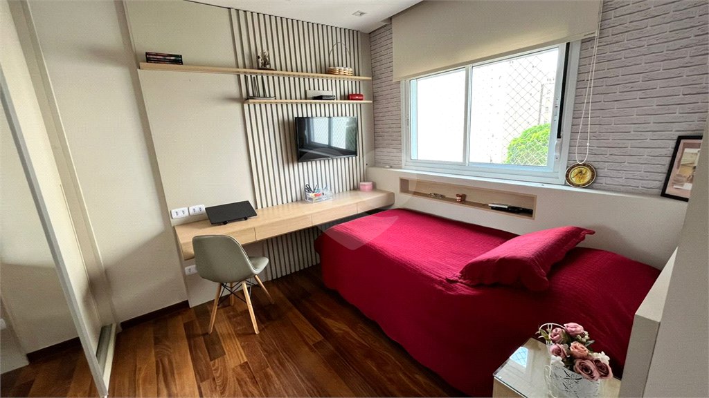 Apartamento à venda com 4 quartos, sendo 3 suítes, em Cambuci, São Paulo, SP