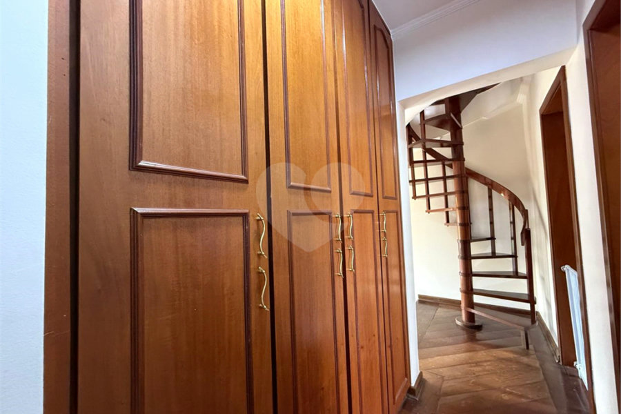 Casa à venda ou para alugar com 3 quartos, sendo 1 suíte, no condomínio Da Serra, São Paulo - SP
