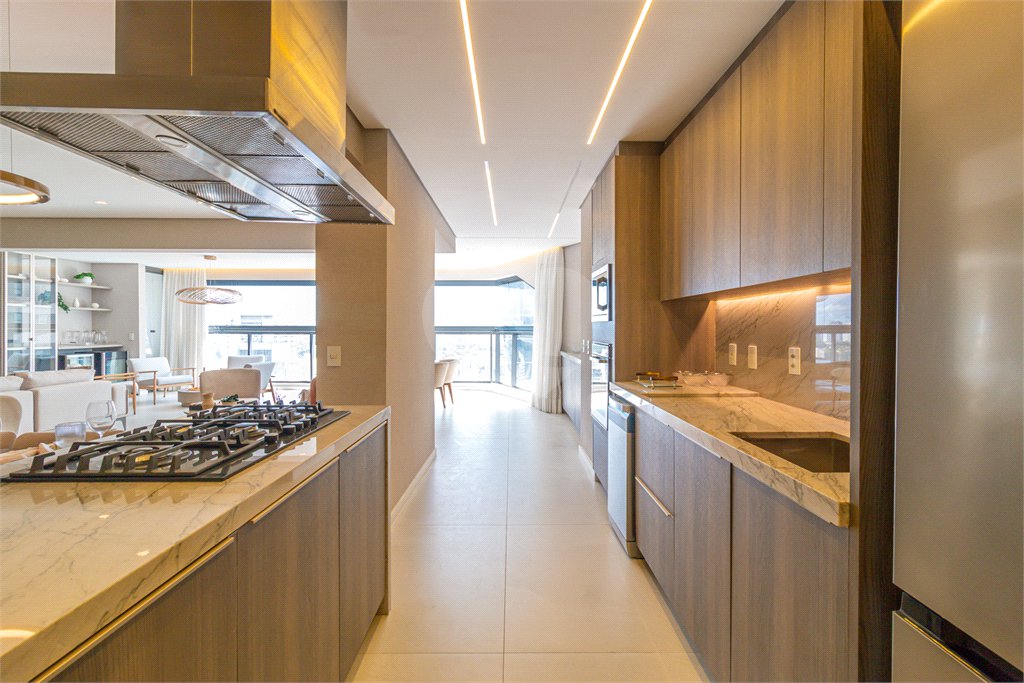 Apartamento à venda com 3 suítes em Chácara Santo Antônio (zona Sul), São Paulo, SP