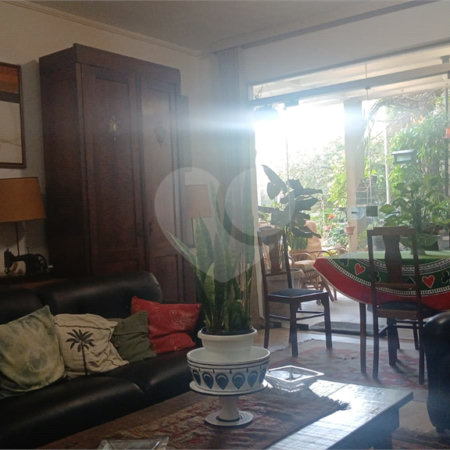 Sobrado à venda com 4 quartos, sendo 2 suítes, em Interlagos, São Paulo, SP
