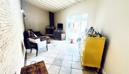 Casa à venda com 3 quartos, sendo 1 suíte,  em Vila Nastri, Itapetininga, SP