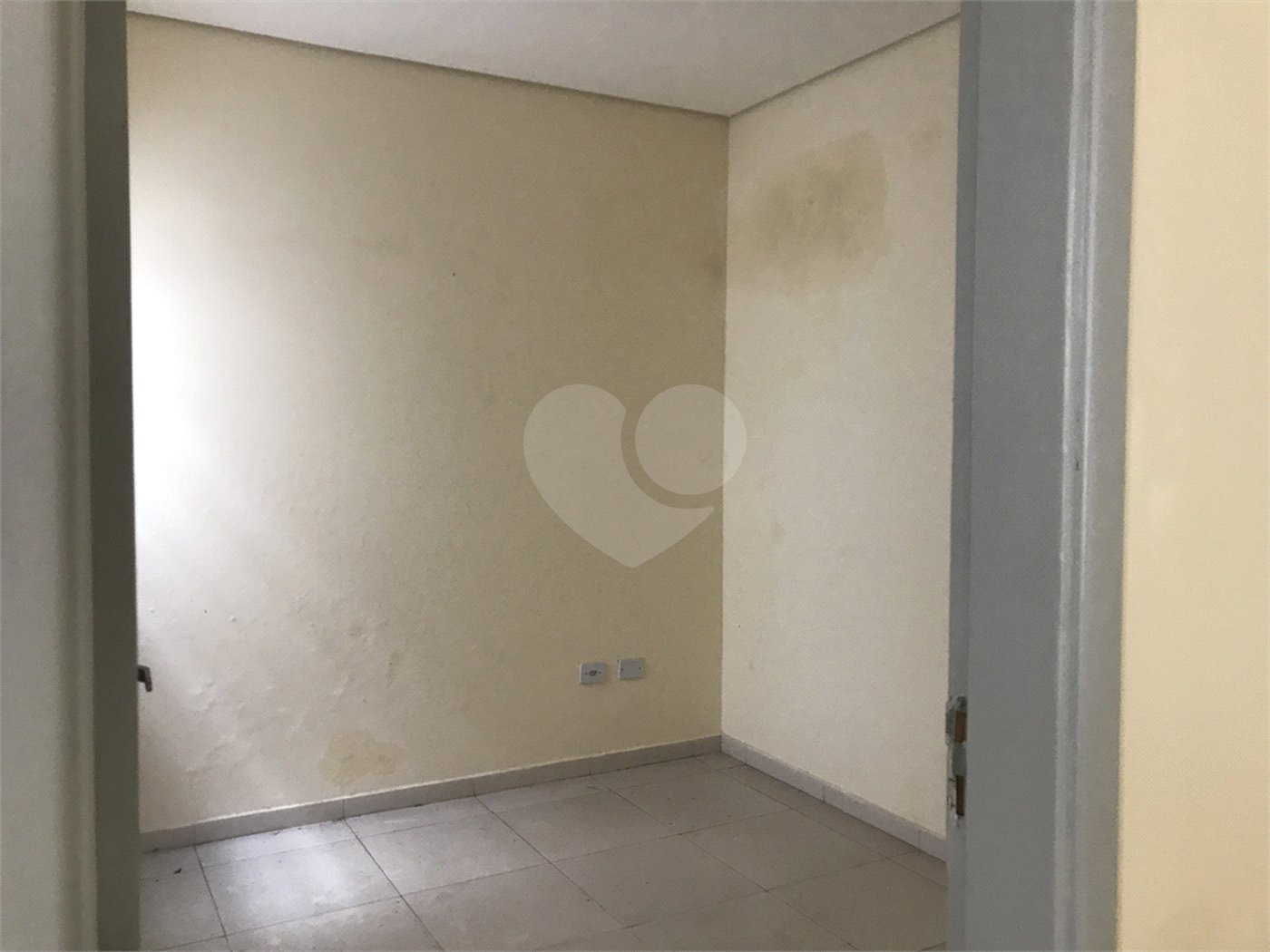 Casa à venda com 4 quartos, sendo 1 suíte, em Santana, São Paulo, SP