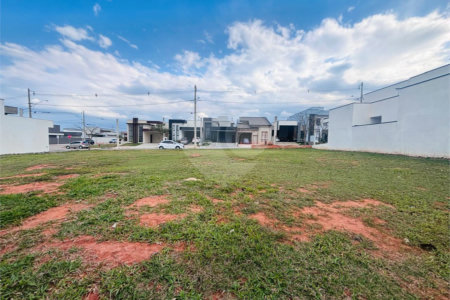 Terreno à venda no condomínio Residencial Villagio Wanel, Sorocaba - SP