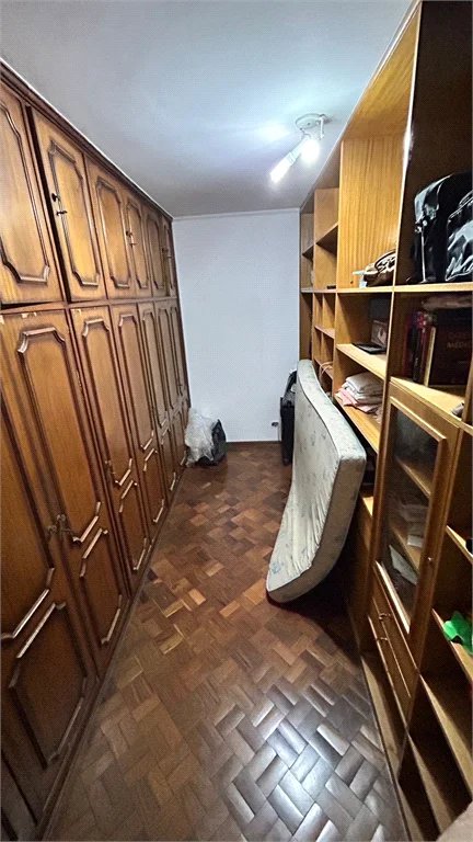 Sobrado à venda com 6 quartos, sendo 1 suíte, em Sumarezinho, São Paulo, SP