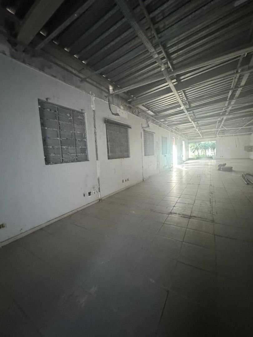 Loja para alugar, 520 m² por R$ 73.077,00/mês - Campo Grande - Santos/SP