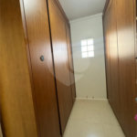 Casa à venda com 3 quartos, sendo 1 suíte, no condomínio Residencial Grape Village, Vinhedo - SP