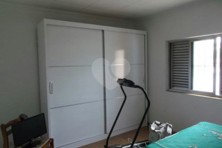 Casa Térrea à venda com 3 quartos, sendo 1 suíte, em Vila Maria Alta, São Paulo, SP