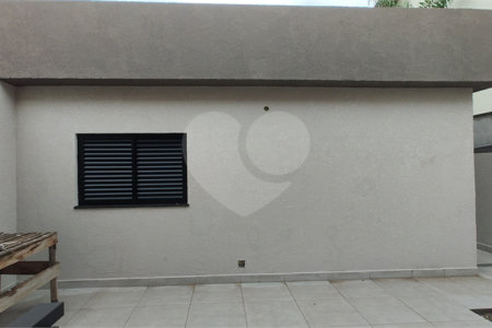 Casa Térrea à venda com 3 quartos, sendo 1 suíte,  em Nova Cerejeira, Atibaia, SP