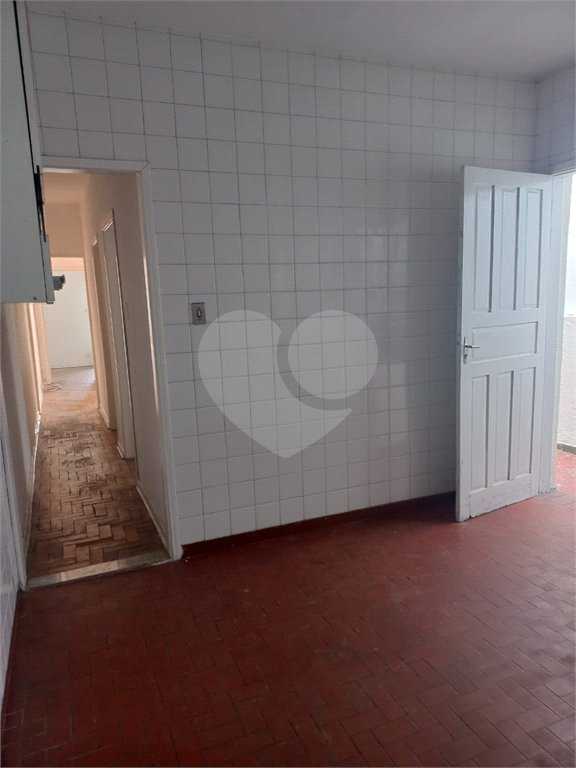 Casa à venda com 3 quartos em Vila Romero, São Paulo, SP