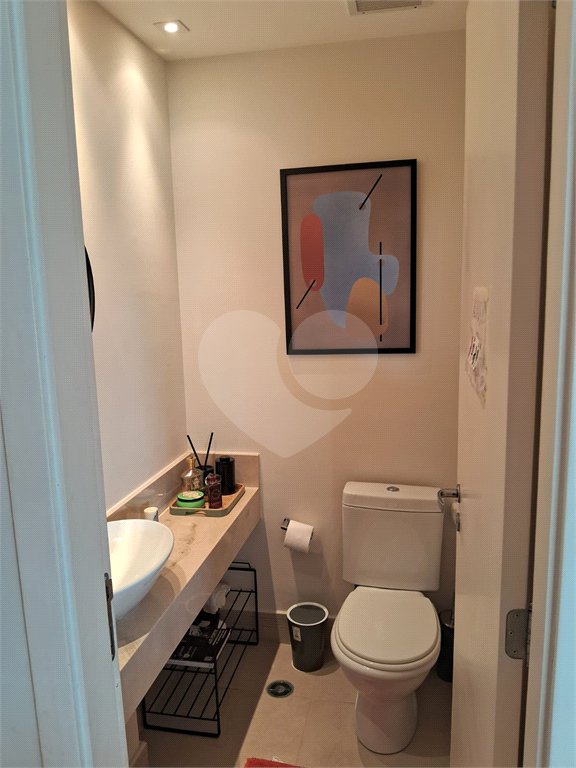 Apartamento à venda com 3 suítes em Paraíso do Morumbi, São Paulo, SP