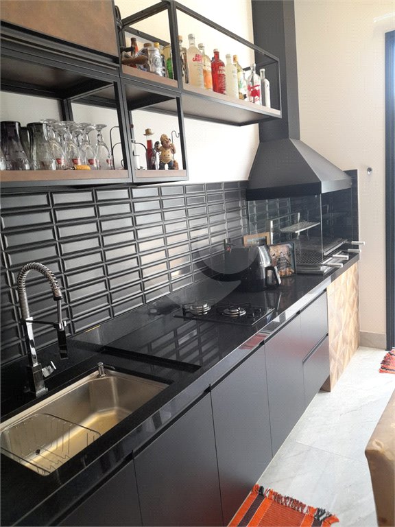 Casa à venda com 3 suítes no condomínio Reserva Real, Paulínia - SP