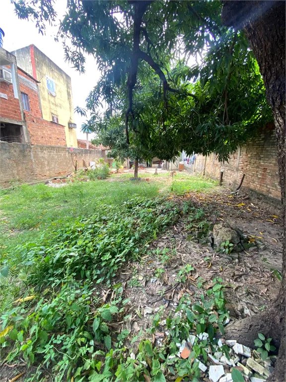 Casa à venda com 3 quartos no Centro, Balsas, MA