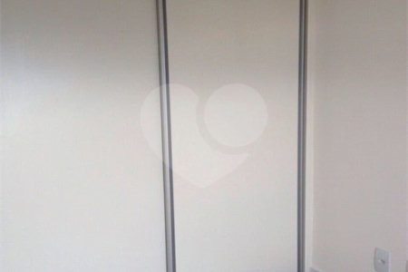 Apartamento à venda com 3 quartos, sendo 1 suíte,  em Jardim Parque Morumbi, São Paulo, SP