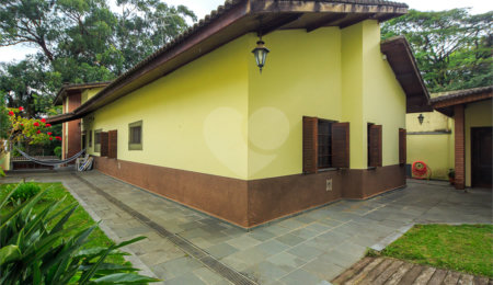 Casa Térrea à venda com 4 quartos, sendo 3 suítes,  em Jardim Marajoara, São Paulo, SP