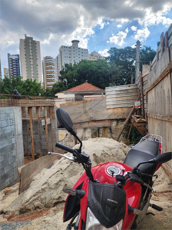 Casa em condomínio à venda com 3 quartos, sendo 1 suíte,  em Água Fria, São Paulo, SP