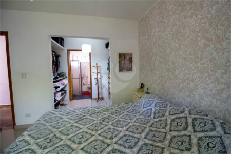 Chácara à venda com 4 quartos, sendo 1 suíte, em Saboó, São Roque, SP