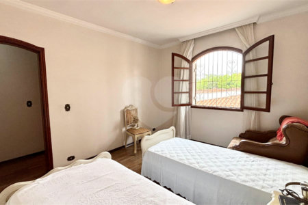 Casa à venda com 5 quartos, sendo 2 suítes, em Vila Formosa, São Paulo, SP