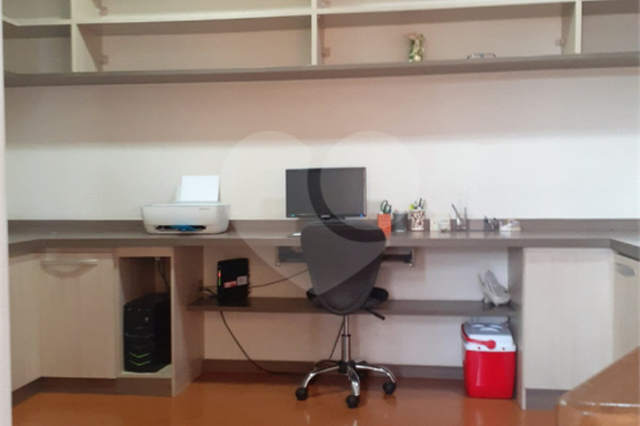 Sobrado à venda com 3 quartos, sendo 1 suíte, em Vila Nova Cachoeirinha, São Paulo, SP