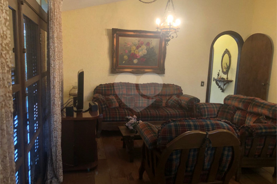 Casa Térrea à venda ou para alugar com 4 quartos, sendo 1 suíte, em Tremembé, São Paulo, SP