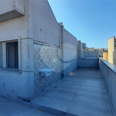 Casa à venda com 2 quartos no condomínio Residencial Luta, São Paulo - SP