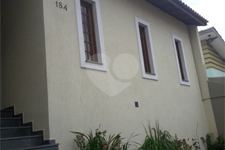 Casa Térrea à venda com 3 quartos, sendo 2 suítes, em Parque Vitória, São Paulo, SP