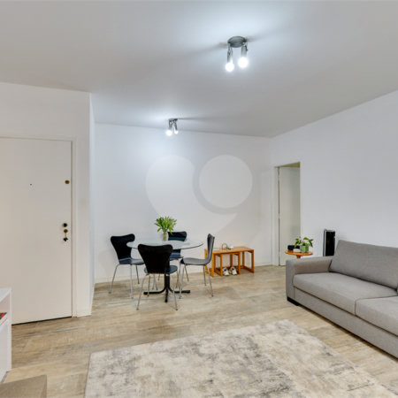 Apartamento à venda com 3 quartos, sendo 1 suíte, em Vila Olímpia, São Paulo, SP