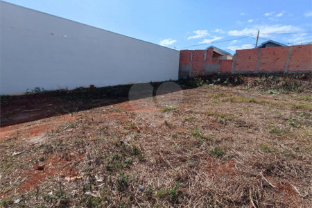 Terreno à venda em Vale San Fernando, Itapetininga, SP