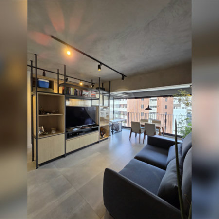 Apartamento à venda ou para alugar com 3 quartos, sendo 1 suíte,  em Vila Olímpia, São Paulo, SP