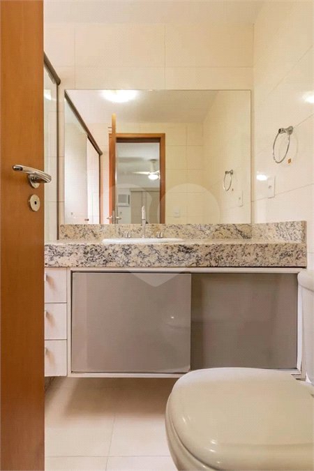 Apartamento à venda com 2 quartos, sendo 1 suíte, em Tijuca, Rio de Janeiro, RJ