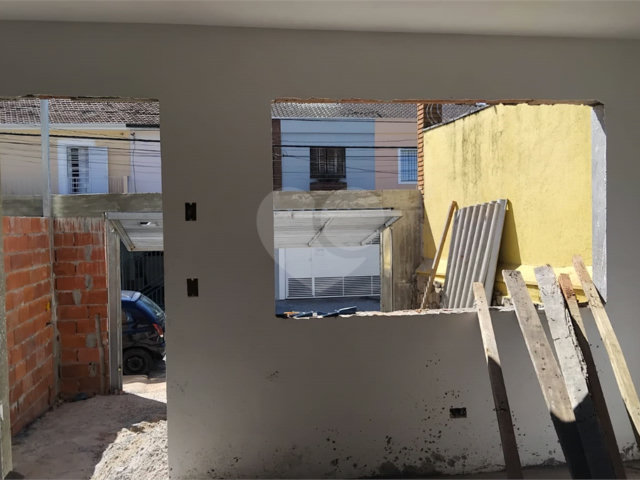Sobrado à venda com 2 suítes em Butantã, São Paulo, SP