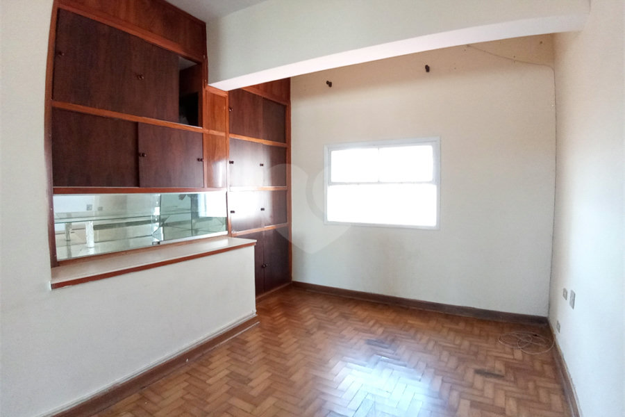 Prédio à venda em Imirim, São Paulo, SP