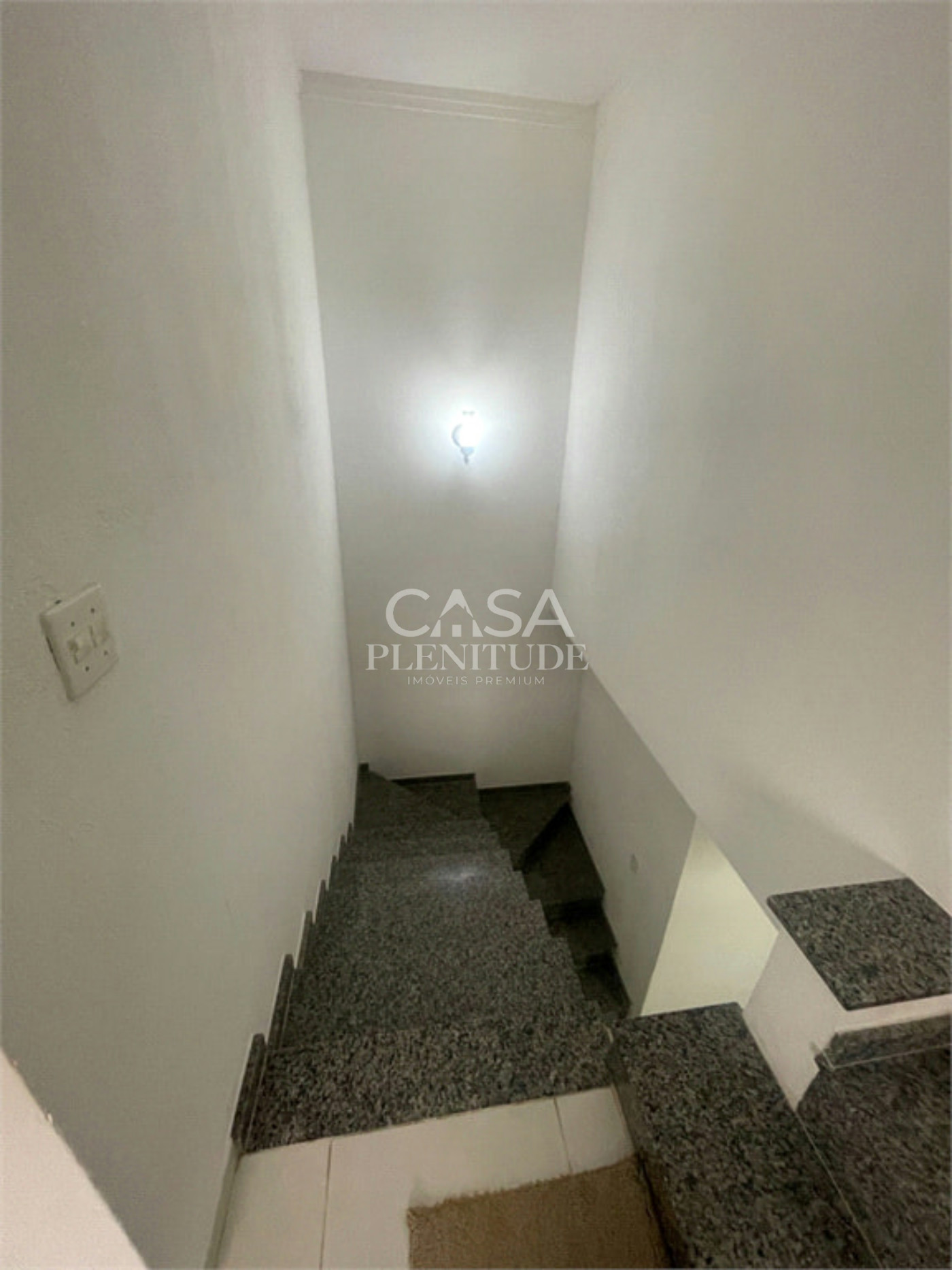 Casa em condomínio à venda com 4 quartos, sendo 1 suíte, em Horto Florestal, Sorocaba, SP