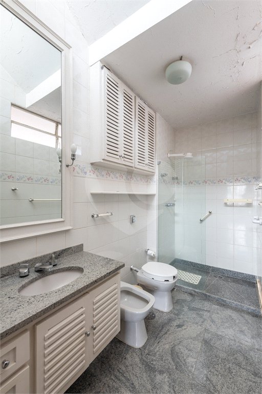 Casa Térrea à venda com 7 quartos, sendo 1 suíte, em Santana, São Paulo, SP