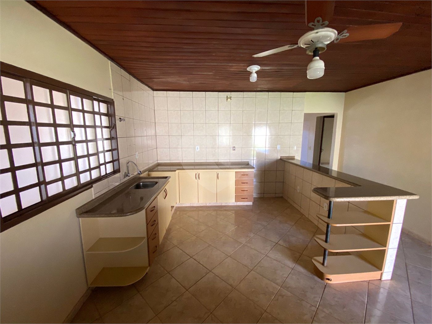 Casa à venda com 2 quartos, sendo 1 suíte, em Vila Renô, Ponta Porã, MS
