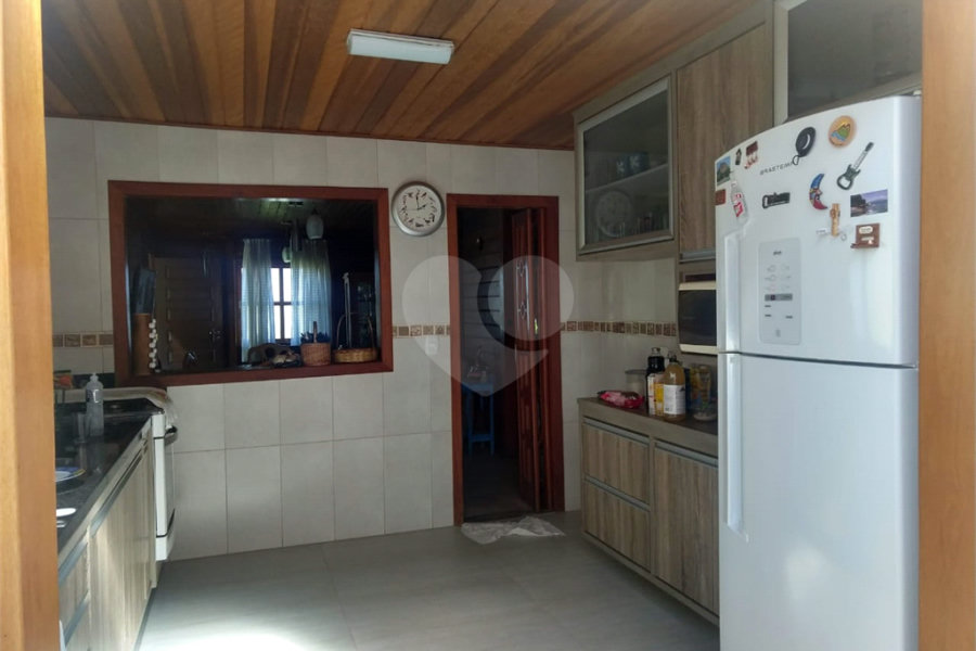Casa à venda ou para alugar com 6 quartos, sendo 2 suítes, em Rio Acima, Mairiporã, SP