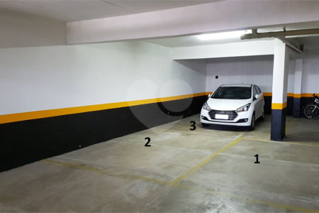 Apartamento à venda com 3 quartos, sendo 1 suíte, em Vila Paulicéia, São Paulo, SP