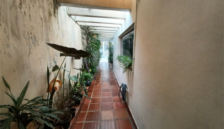Sobrado à venda com 4 quartos, sendo 2 suítes,  em Vila Medeiros, São Paulo, SP