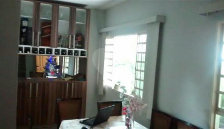 Sobrado à venda com 3 quartos, sendo 1 suíte,  em Limão, São Paulo, SP
