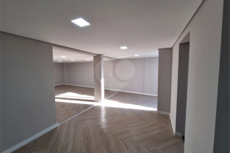 Casa à venda com 3 suítes no condomínio Aruã Brisas, Mogi das Cruzes - SP