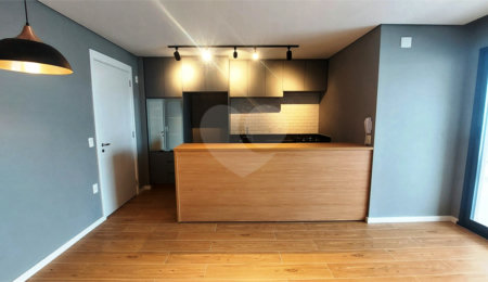 Apartamento à venda ou para alugar com 2 quartos, sendo 1 suíte, em Vila Sofia, São Paulo, SP