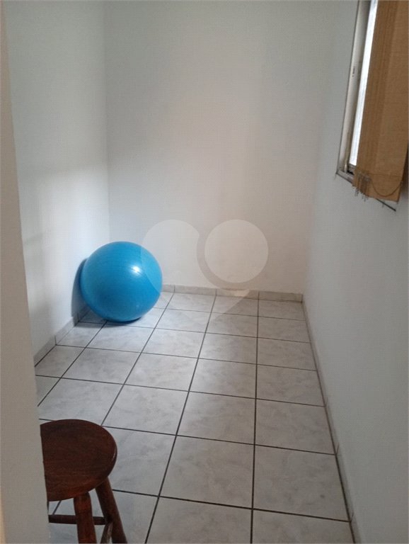 Casa Térrea à venda com 4 quartos, sendo 1 suíte, em Jardim Regina, São Paulo, SP