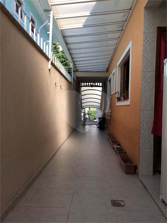 Sobrado à venda com 2 quartos, sendo 1 suíte, em Lar São Paulo, São Paulo, SP