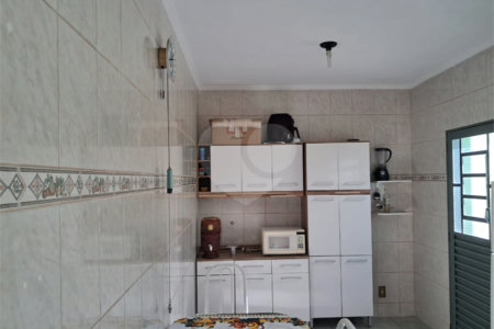 Casa à venda com 3 quartos, sendo 1 suíte, em Vila Boa Vista 1, São Carlos, SP