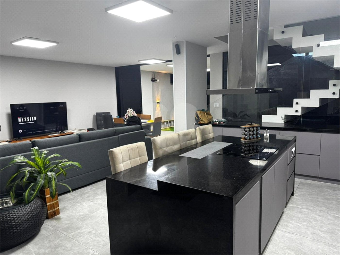 Casa à venda com 4 quartos, sendo 3 suítes, em Campo Grande, Rio de Janeiro, RJ