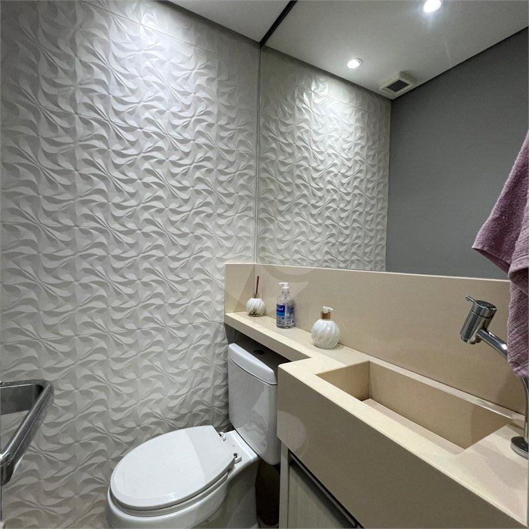 Apartamento à venda com 3 quartos, sendo 1 suíte, em Vila Suissa, Mogi das Cruzes, SP