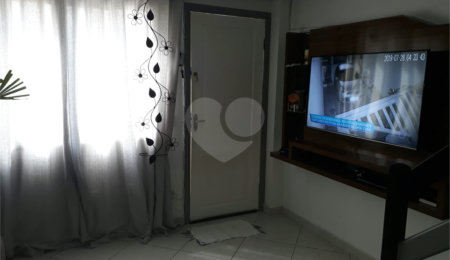 Casa à venda com 3 quartos, sendo 2 suítes, no condomínio Residencial Villagio Del Cuore, São Paulo - SP