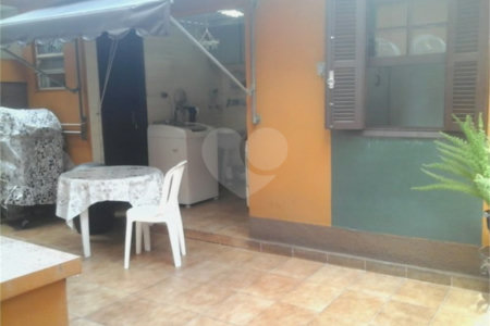 Casa à venda com 3 quartos, sendo 1 suíte,  em Santo Amaro, São Paulo, SP