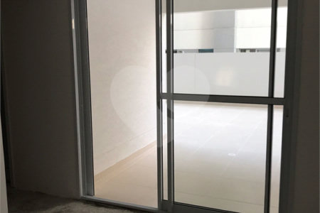 Apartamento à venda com 3 quartos, sendo 1 suíte, em Vila Clementino, São Paulo, SP