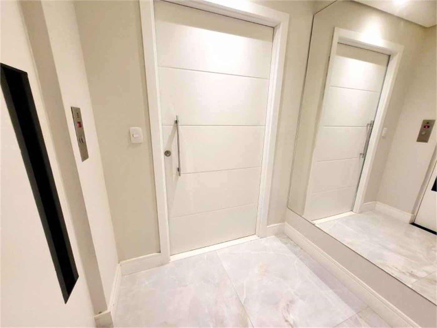 Apartamento Residencial à venda, Gonzaga, Santos - AP1919.